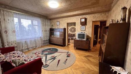 Продам 3-комнатную квартиру