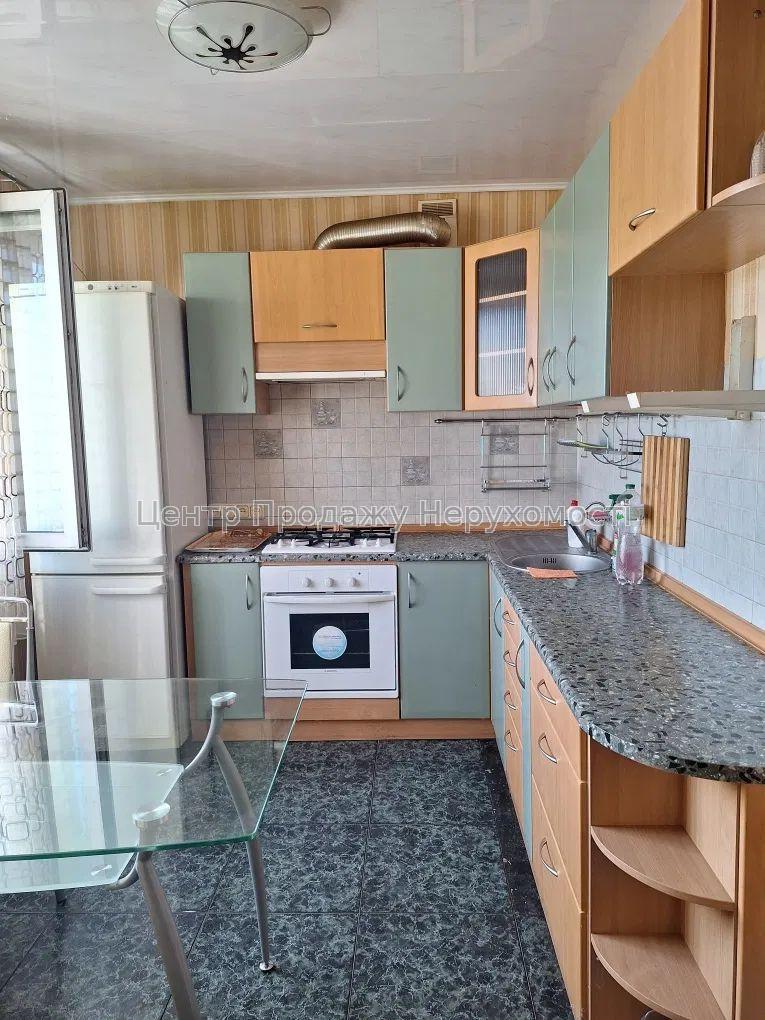 Фото Продаж квартири 3 кімн Харків. Салтівка1