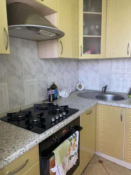 Продам 2-кімнатну квартиру