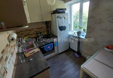 Продам 2-комнатную квартиру