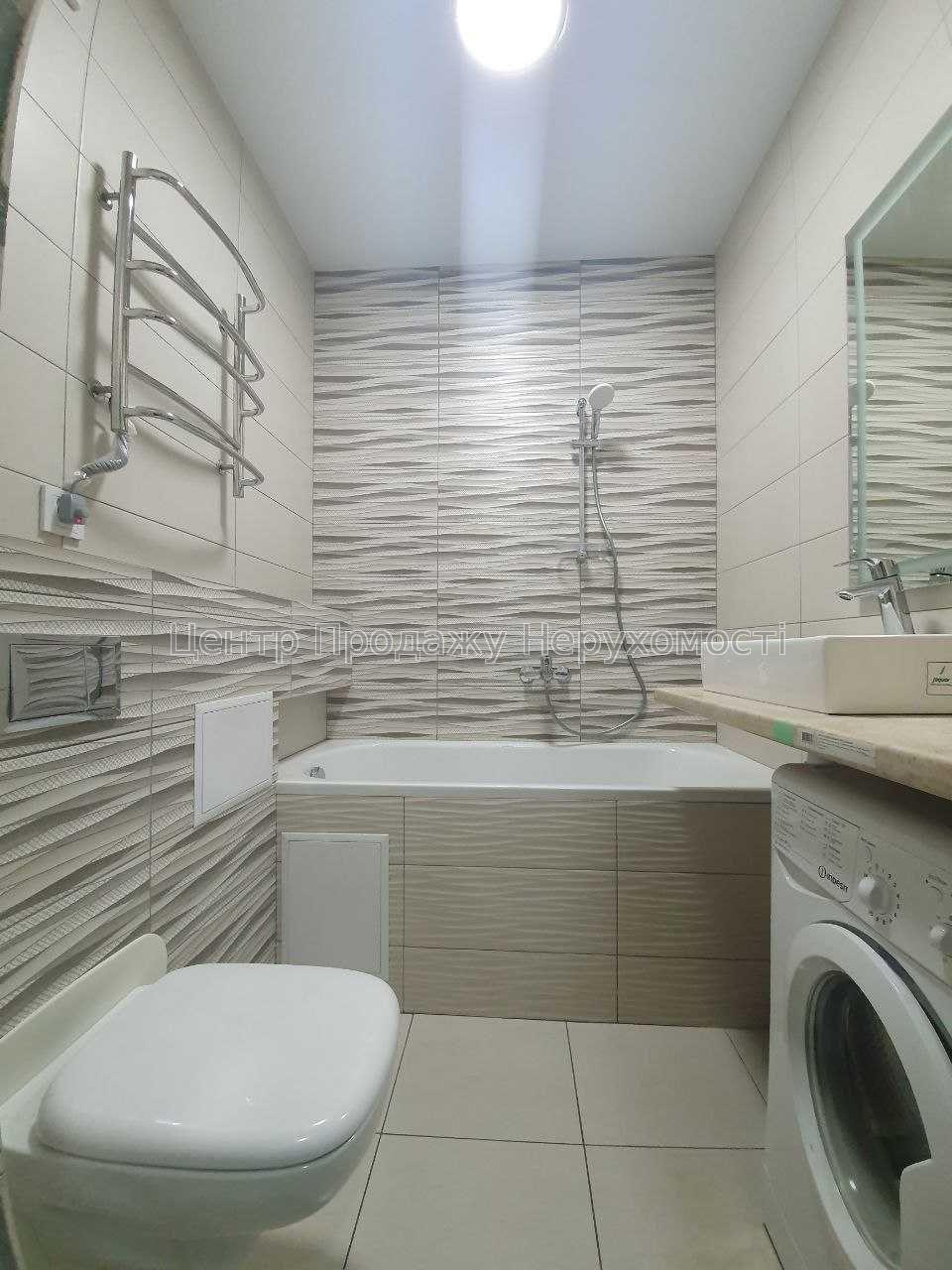 Фото Продаж квартири з сучасним ремонтом в 10 хвилинах від метро8