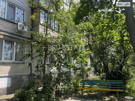 Продам 3-кімнатну квартиру