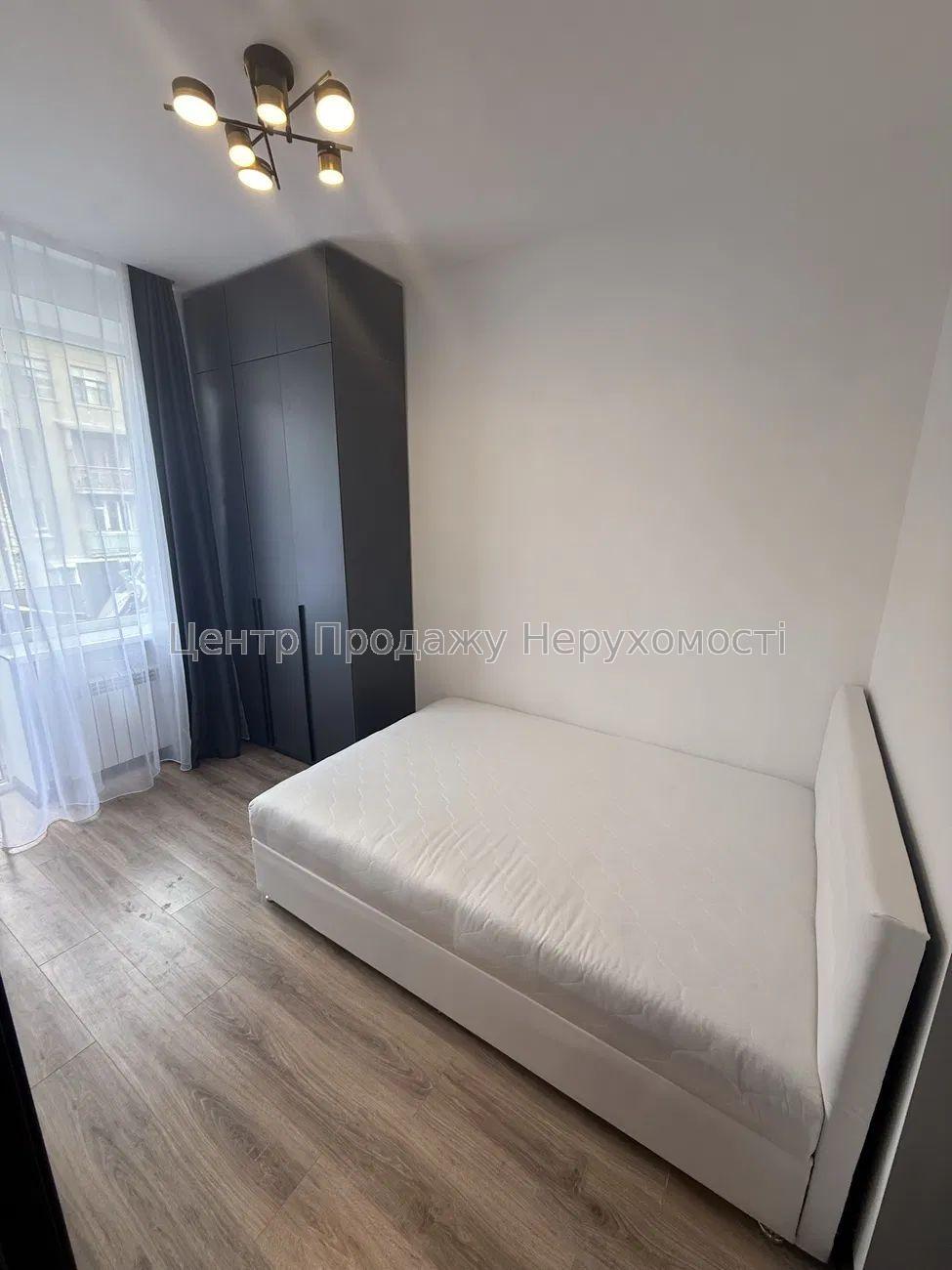 Фото Продаж 2 к квартира, Центр, метро Наукова, вул. Данилевського 22, G86