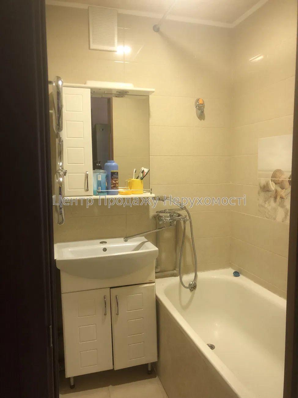 Фото Продам 3-к квартиру з ремонтом  на Салтівці19