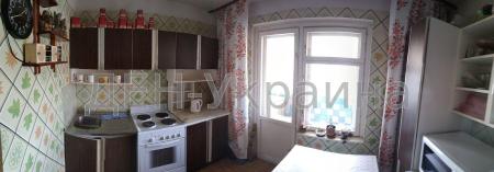Продам 3-кімнатну квартиру