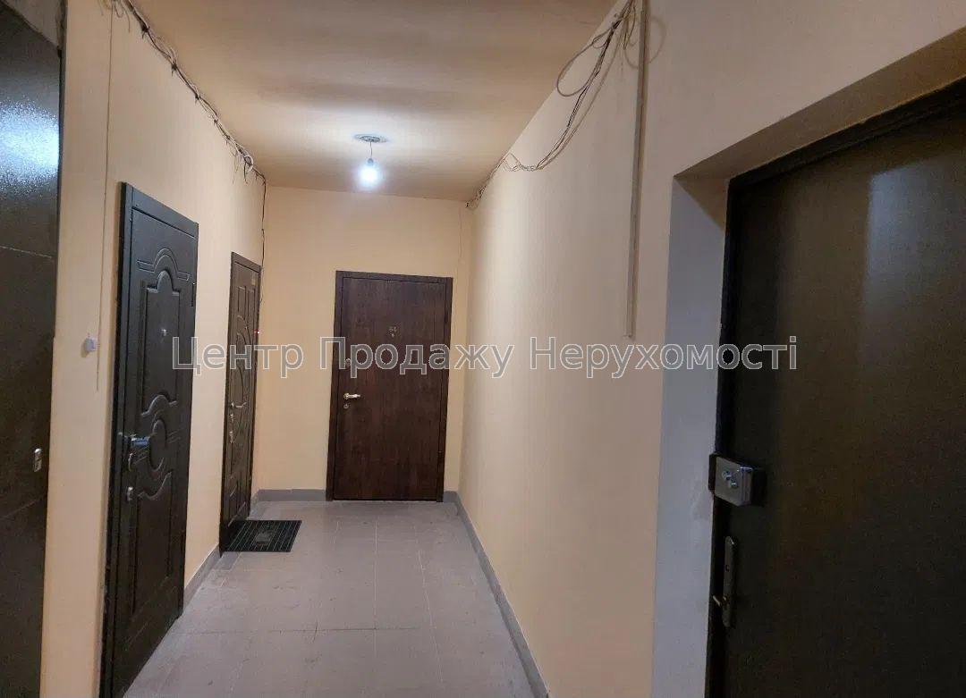 Фото Продаж 2-кімнатної квартири в ЖК 