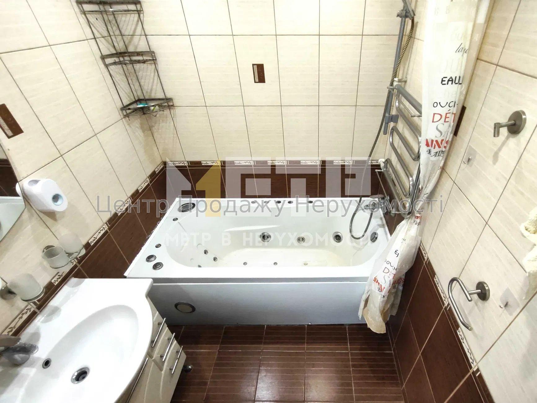 Фото Продаж трьохкімнатної квартири в Харкові. Північна Салтівка10