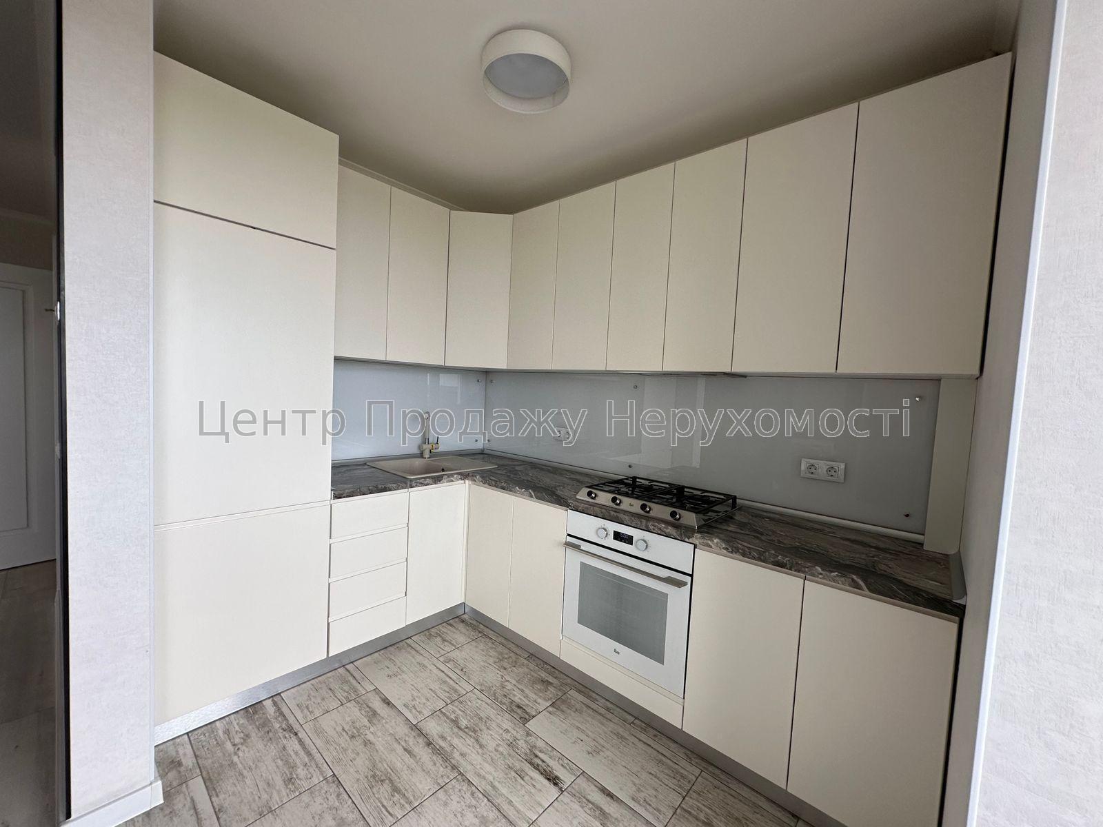 Фото Продаж 2к квартири в Харкові. Салтівка1