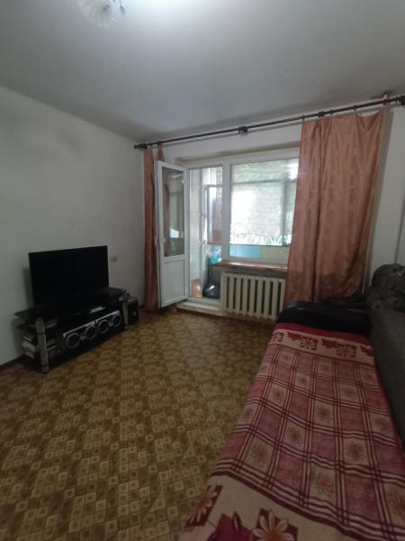 Продам 2-комнатную квартиру
