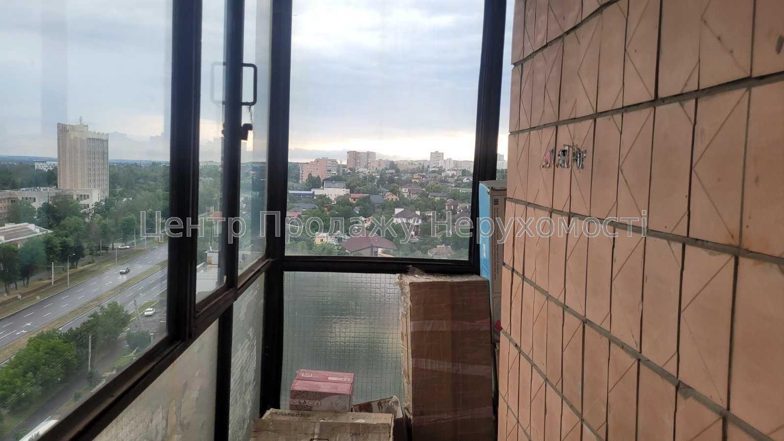 Фото Продам 4х кімнатну квартиру 110м.кв.19