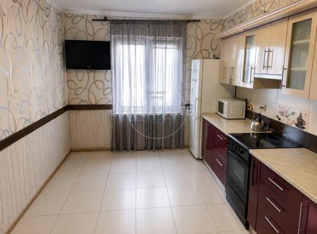 Продам 3-кімнатну квартиру