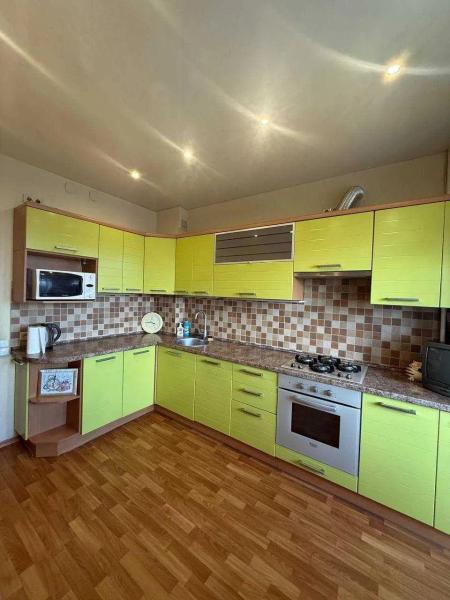 Продам 3-комнатную квартиру