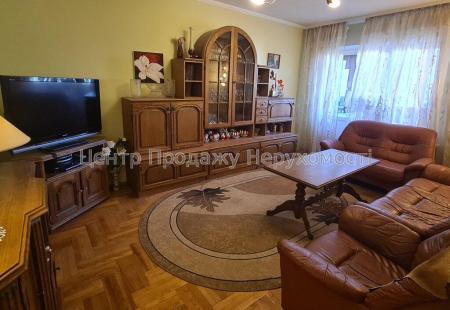 Продам 3-комнатную квартиру