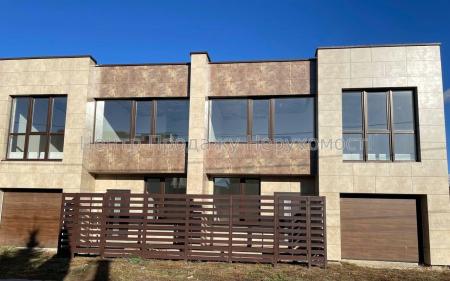 Продам 2-поверховий таунхаус