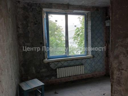 Продам 3-кімнатну квартиру