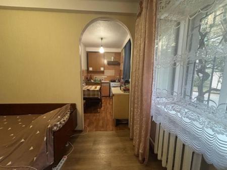 Продам 2-кімнатну квартиру