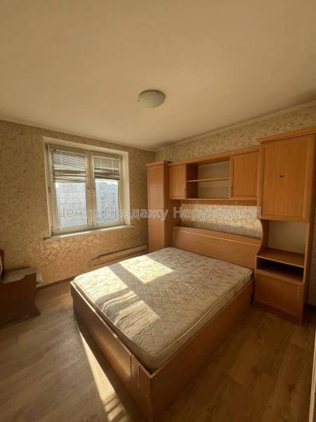 Продам 2-комнатную квартиру