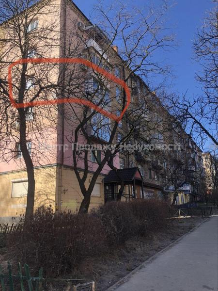 Продам 2-кімнатну квартиру