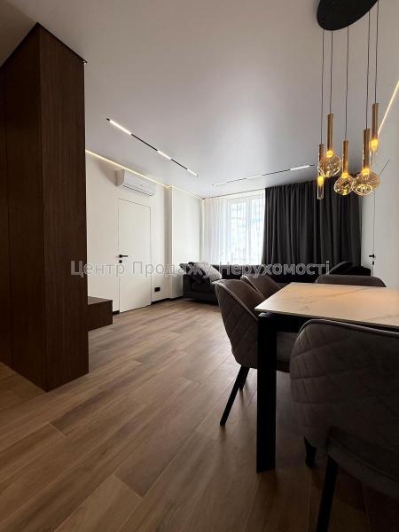 Продам 3-кімнатну квартиру, ЖК&nbsp;Варшавський&nbsp;3