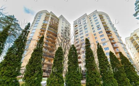 Продам 2-кімнатну квартиру, ЖК Чайка