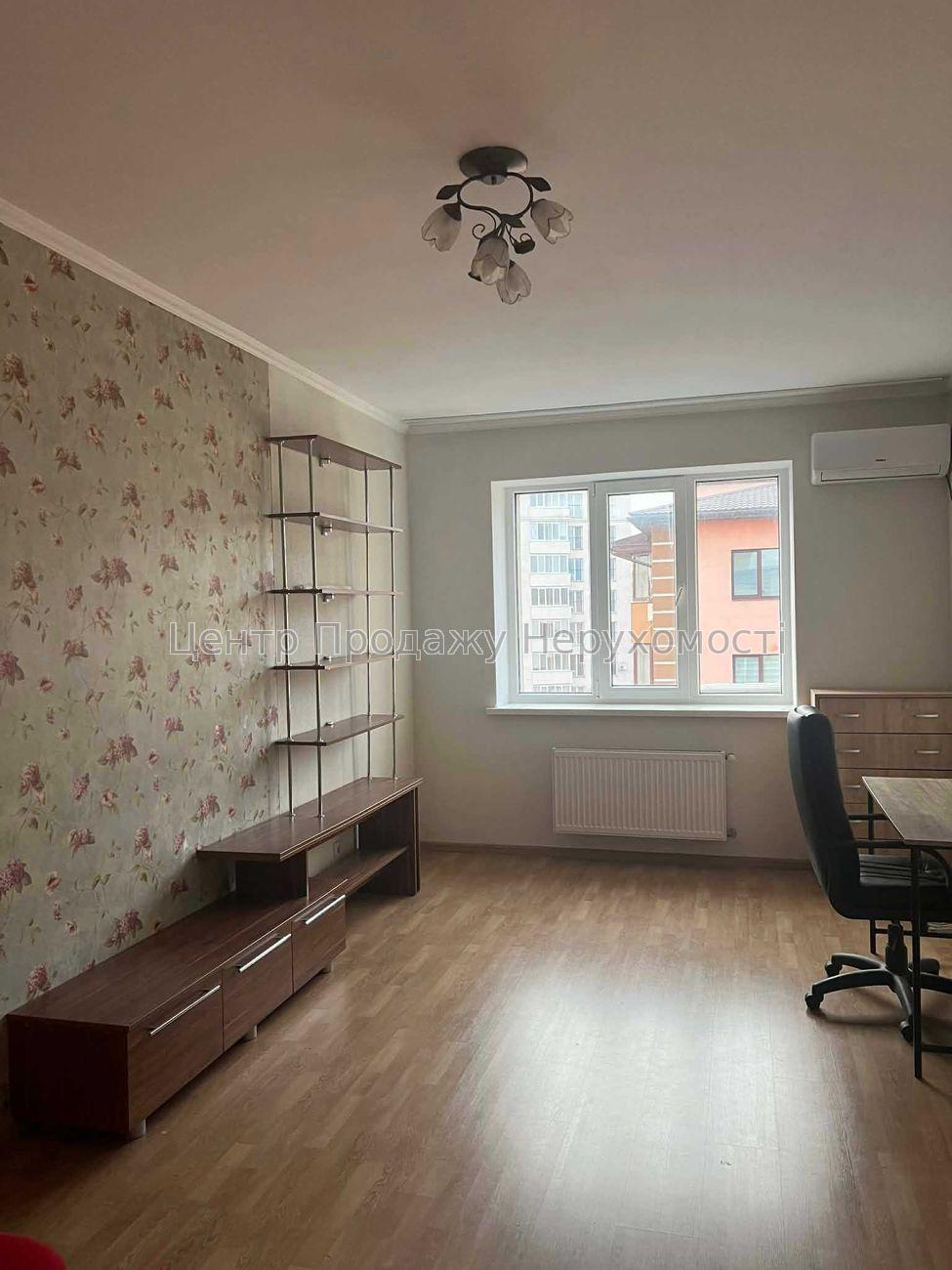 Фото Нові обжиті будинки ЖК Волошковий біля ЖК Софія3