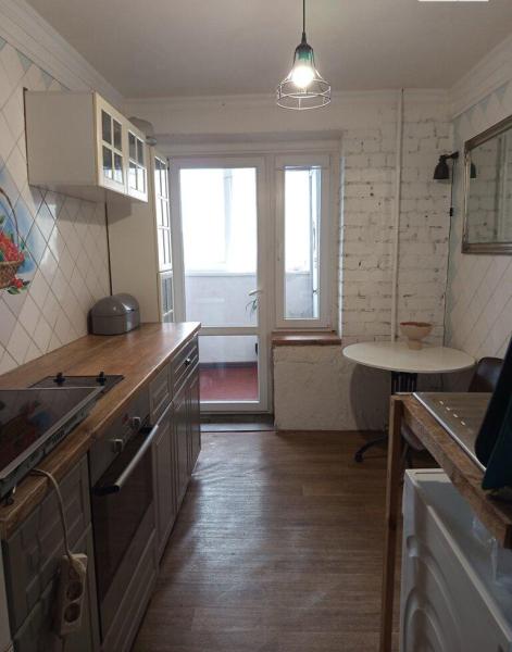Продам 3-кімнатну квартиру