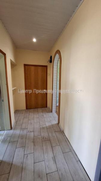 Продам 3-комнатную квартиру