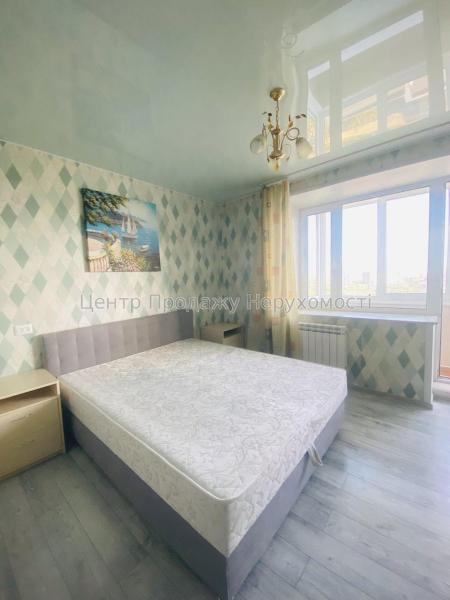 Продам 2-кімнатну квартиру