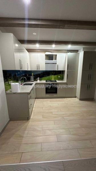 Продам 2-кімнатну квартиру