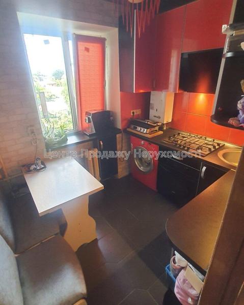 Продам 3-кімнатну квартиру