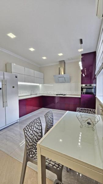 Продам 3-комнатную квартиру