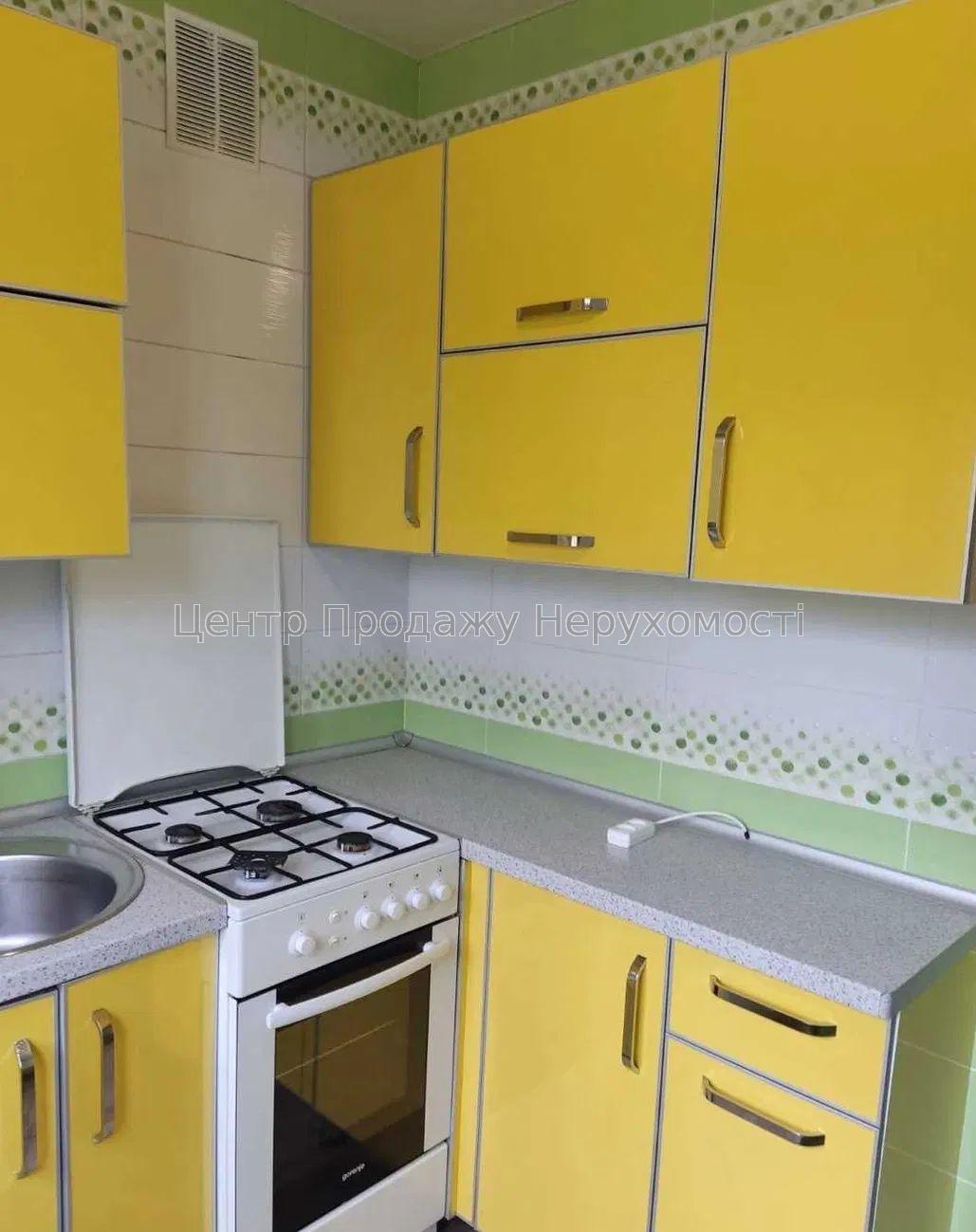 Фото Продам 3к. квартиру метро Студентська10