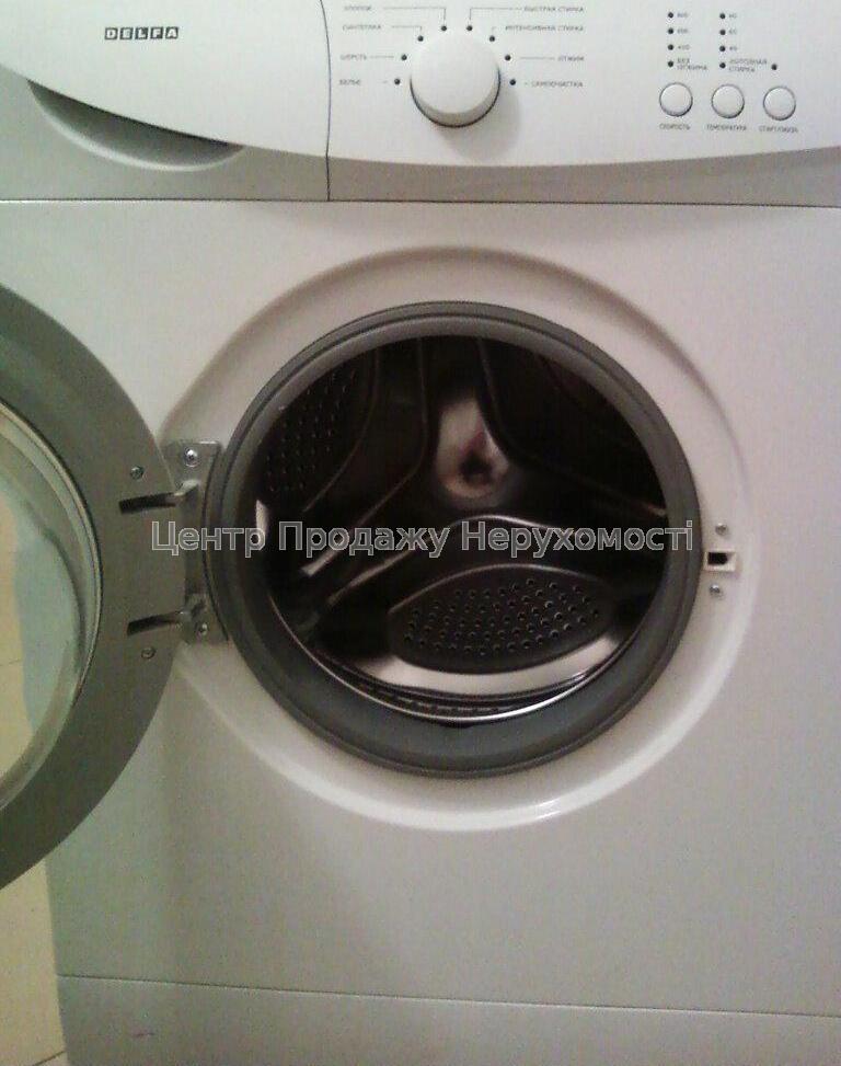 Фото Продаж 1-кімнатної квартири біля станції метро8