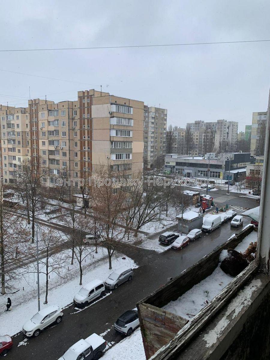 Фото Продаж 3-кімнатної квартири в Києві13