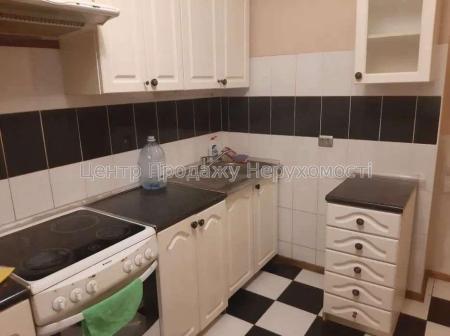 Продам 2-кімнатну квартиру