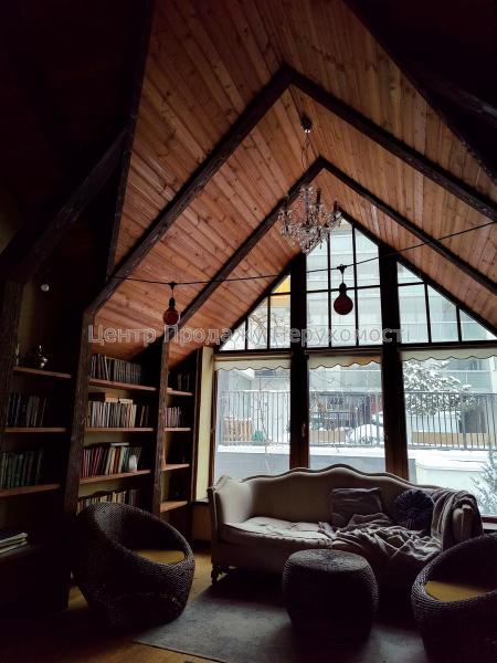 Продам 4-комнатную квартиру