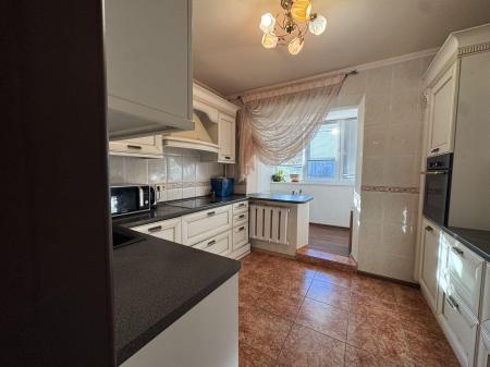 Продам 3-комнатную квартиру