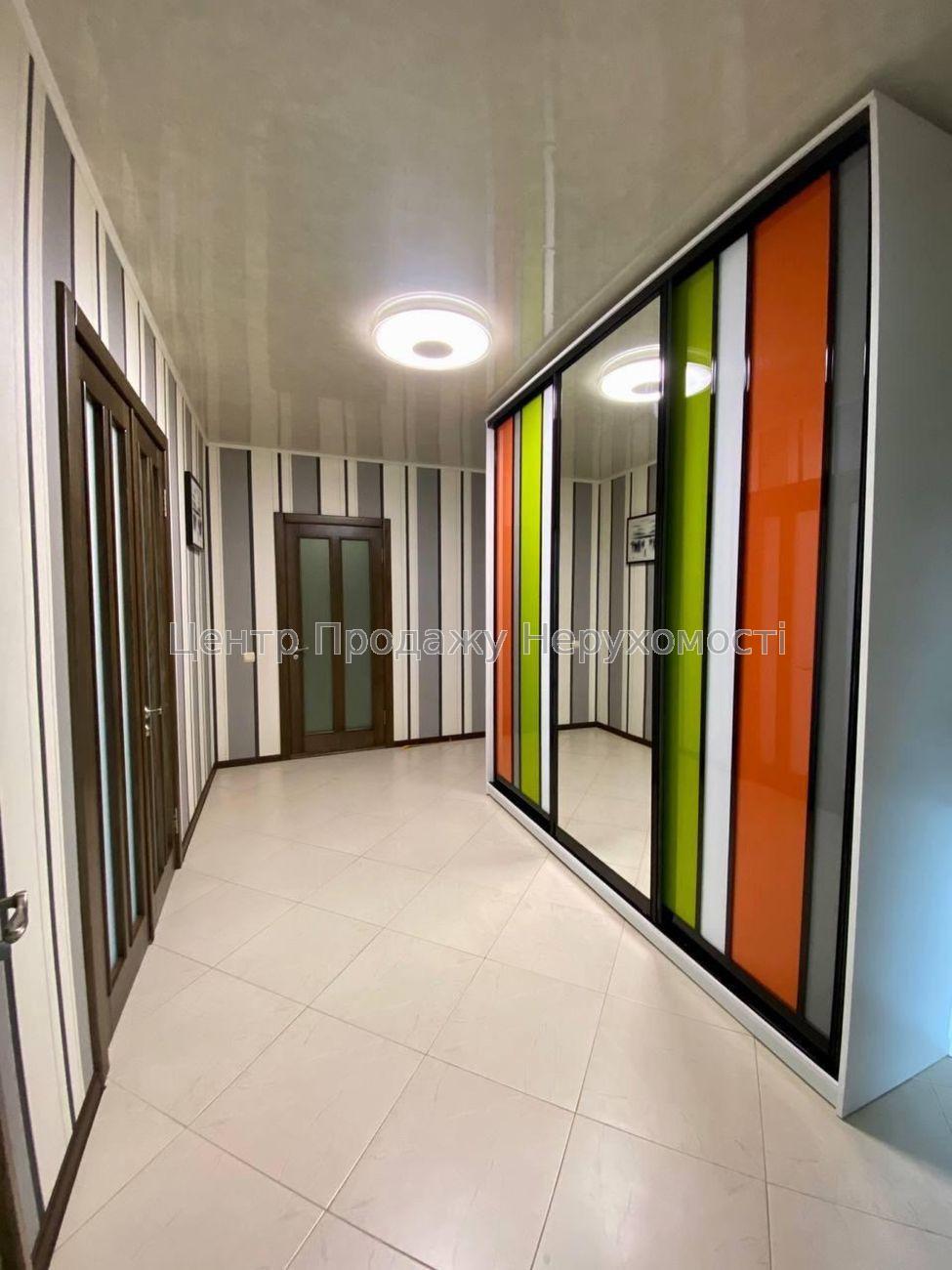 Фото Сучасна 2-кімн. Кварира СС-18