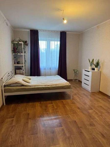 Продам 3-комнатную квартиру, ЖК The Lakes