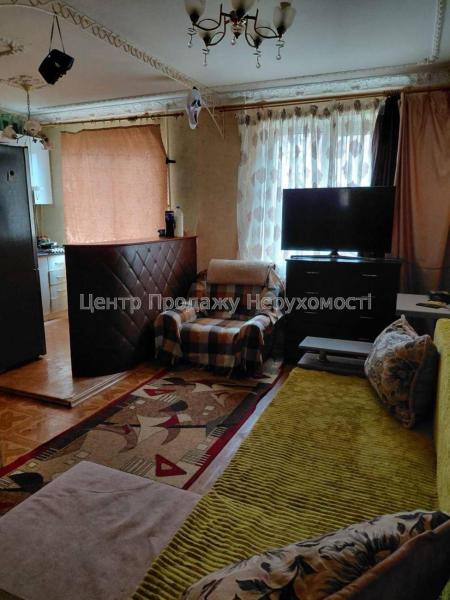 Продам 2-комнатную квартиру