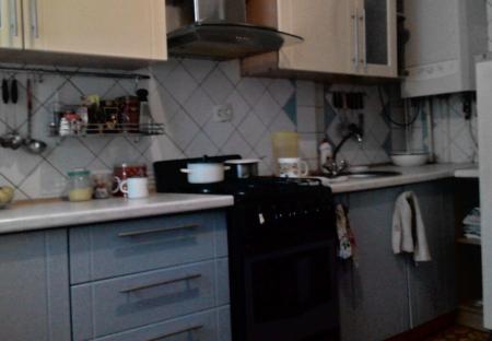 Продам 3-кімнатну квартиру