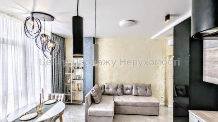 Продам 2-кімнатну квартиру в новобудові, ЖК&nbsp;«Кристал»