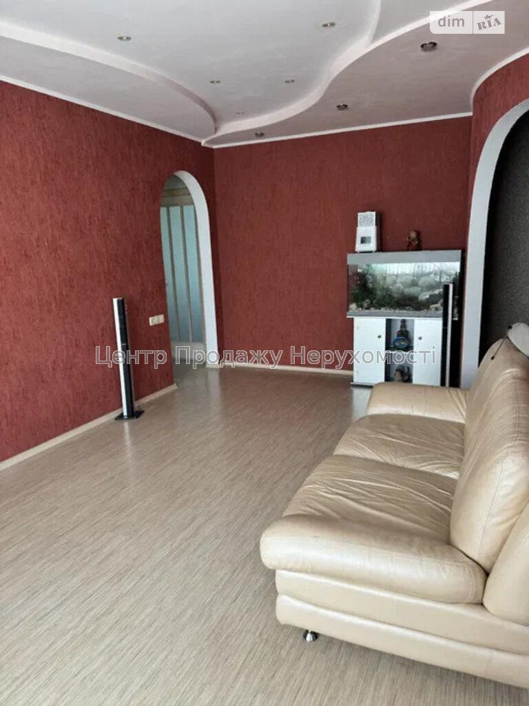 Фото Продаж 3-кімнатної квартири в Харкові. Салтівка1