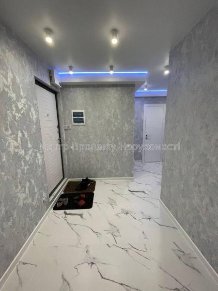 Продам 3-комнатную квартиру