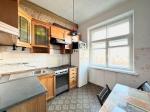 Продам 2-кімнатну квартиру, 56 м², радянський ремонт
