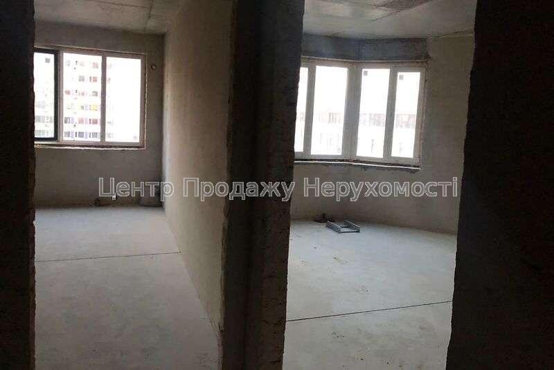 Фото Продаж 2к квартири 75 кв,метро Печерська5