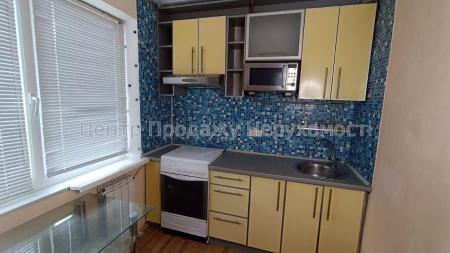 Продам 2-кімнатну квартиру