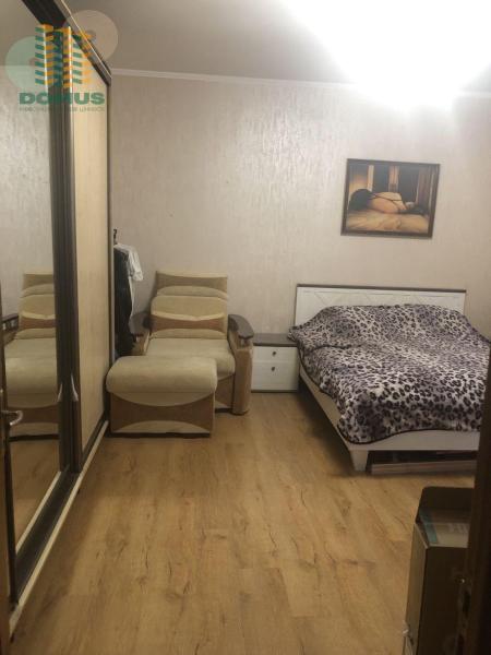 Продам 2-кімнатну квартиру