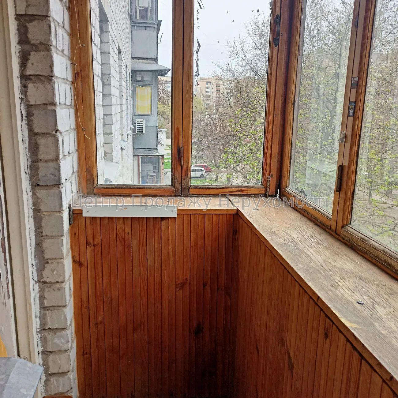 Фото Продам 2-кімнатну квартиру на Куренівці6