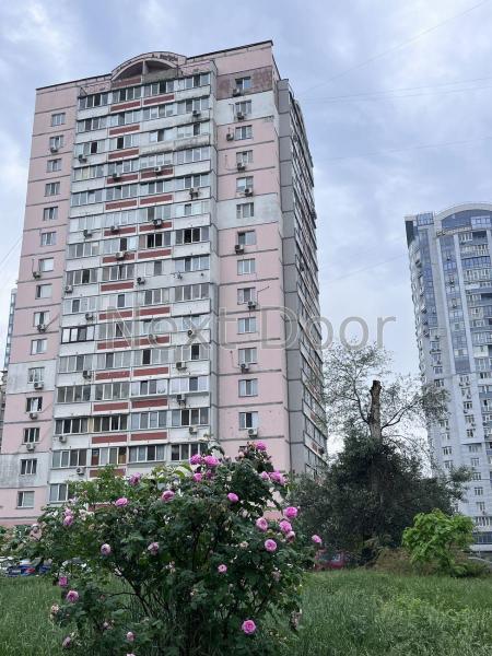 Продам 2-кімнатну квартиру